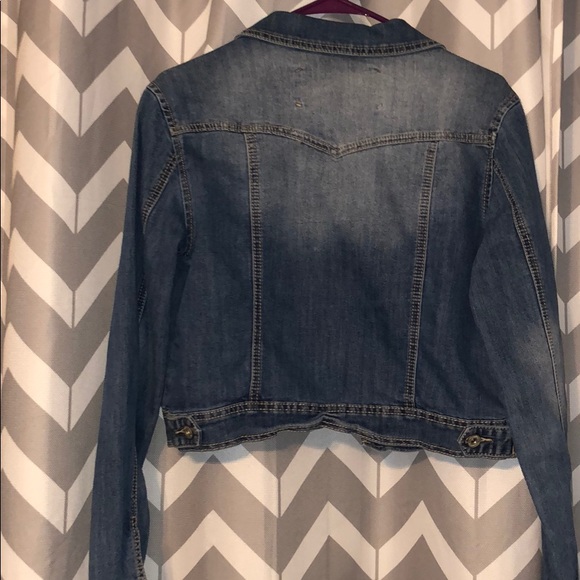 Jean Jacket - Picture 2 of 4